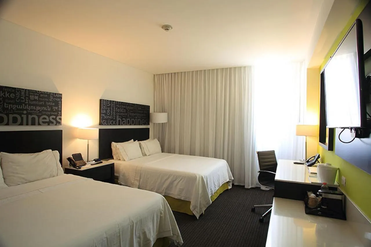 Hotel Holiday Inn Express & Suites Puebla Angelopolis By Ihg